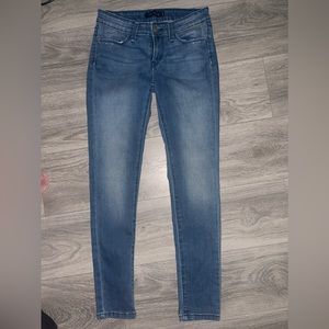 Levi’s jeans size 5